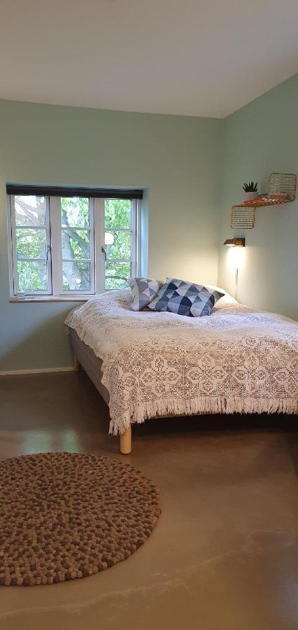 Bed and Breakfast Hos Molsgaarden Knebel Екстер'єр фото