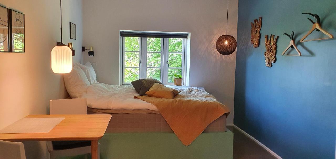 Bed and Breakfast Hos Molsgaarden Knebel Екстер'єр фото